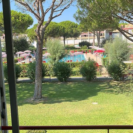 Casina Mare Bibbona Apartment Марина ди Бибона Екстериор снимка